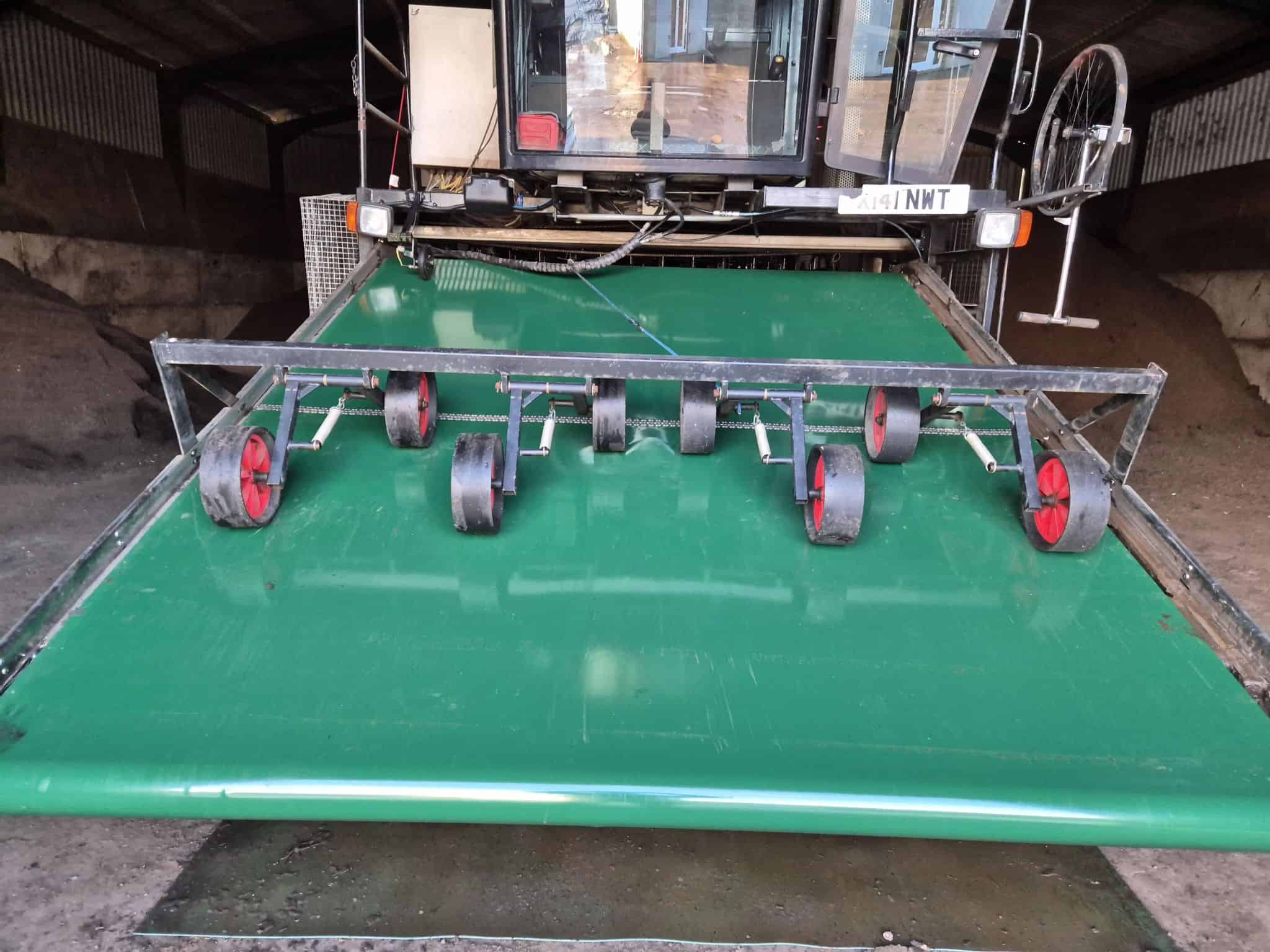 Agriculture conveyor belt with durable rubber belts and rollers. Suitable for farming and crop handl.